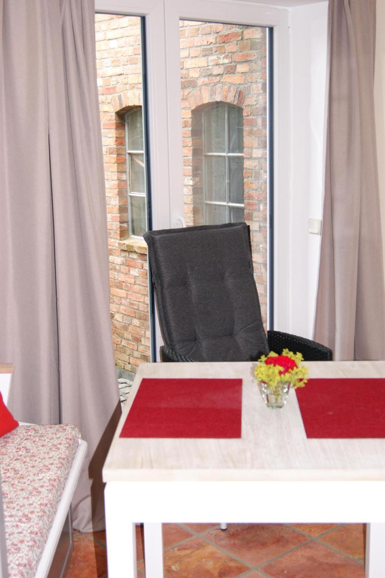 Apartamento Wohnen Unter Reet Galmsbull Exterior foto